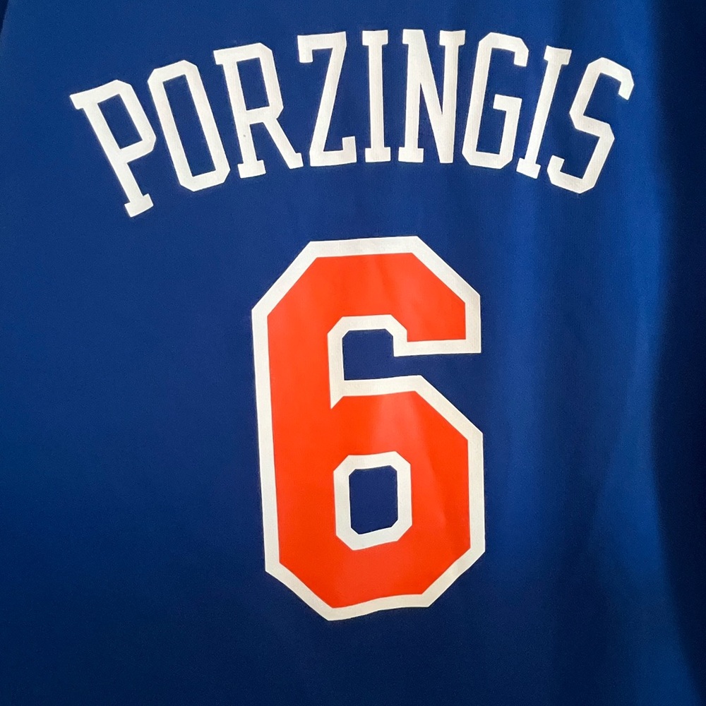 Knicks adidas Blue & Orange Porzingis basketball Jersey - adult size medium - Picture 2 of 8